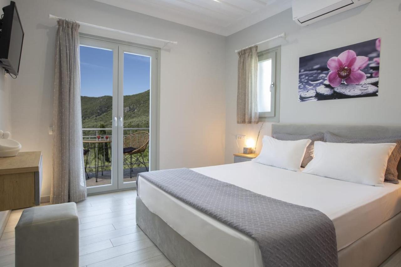 Panoutsis Villa - Sivros Lefkada 外观 照片