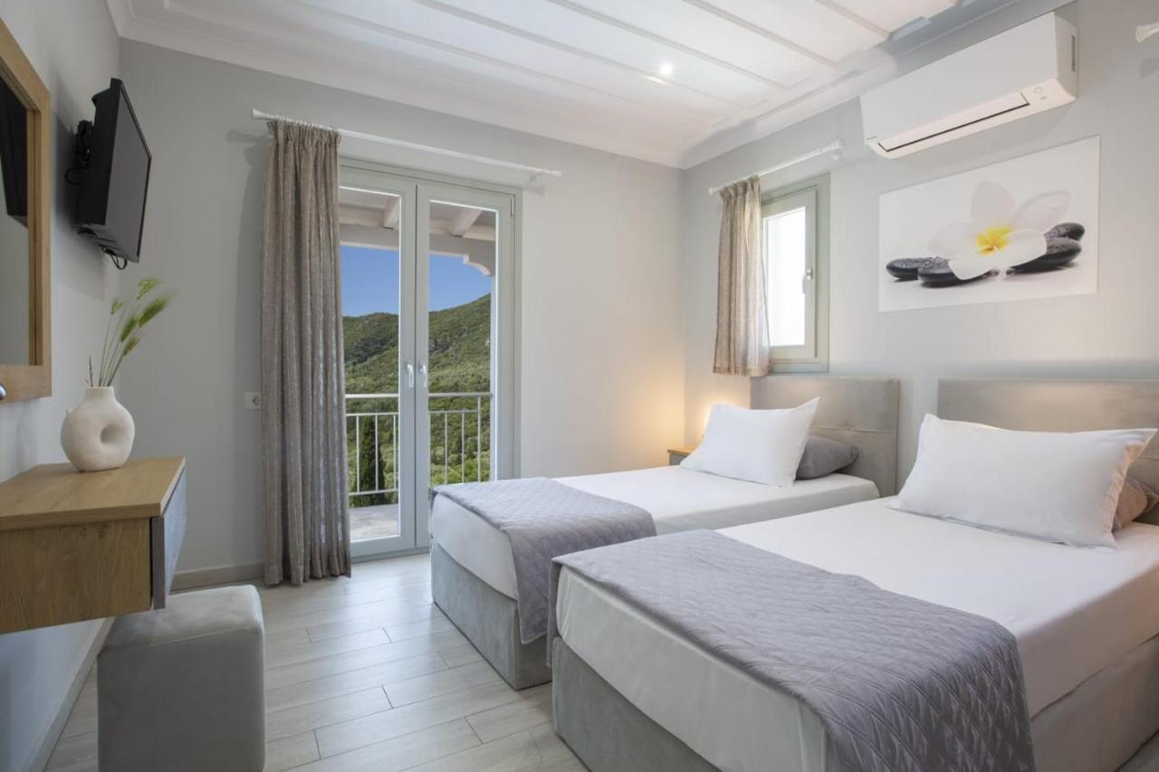 Panoutsis Villa - Sivros Lefkada 外观 照片